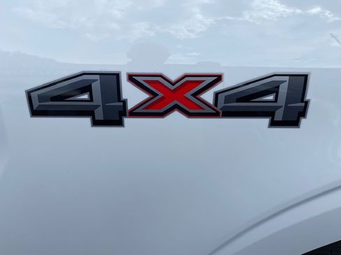 Used 2022 Ford F150 XLT image 15