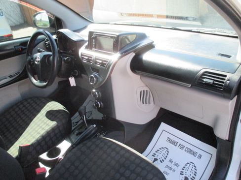 Used 2014 Scion iQ UNAVAIL FWD image 3