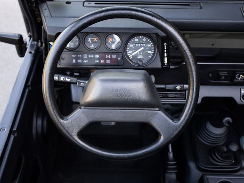 Used 1995 Land Rover Defender 90 image 12