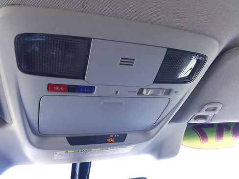 Used 2017 Subaru Outback 2.5i Premium AWD/4WD image 32