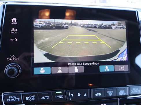 Used 2023 Honda Odyssey Touring image 27