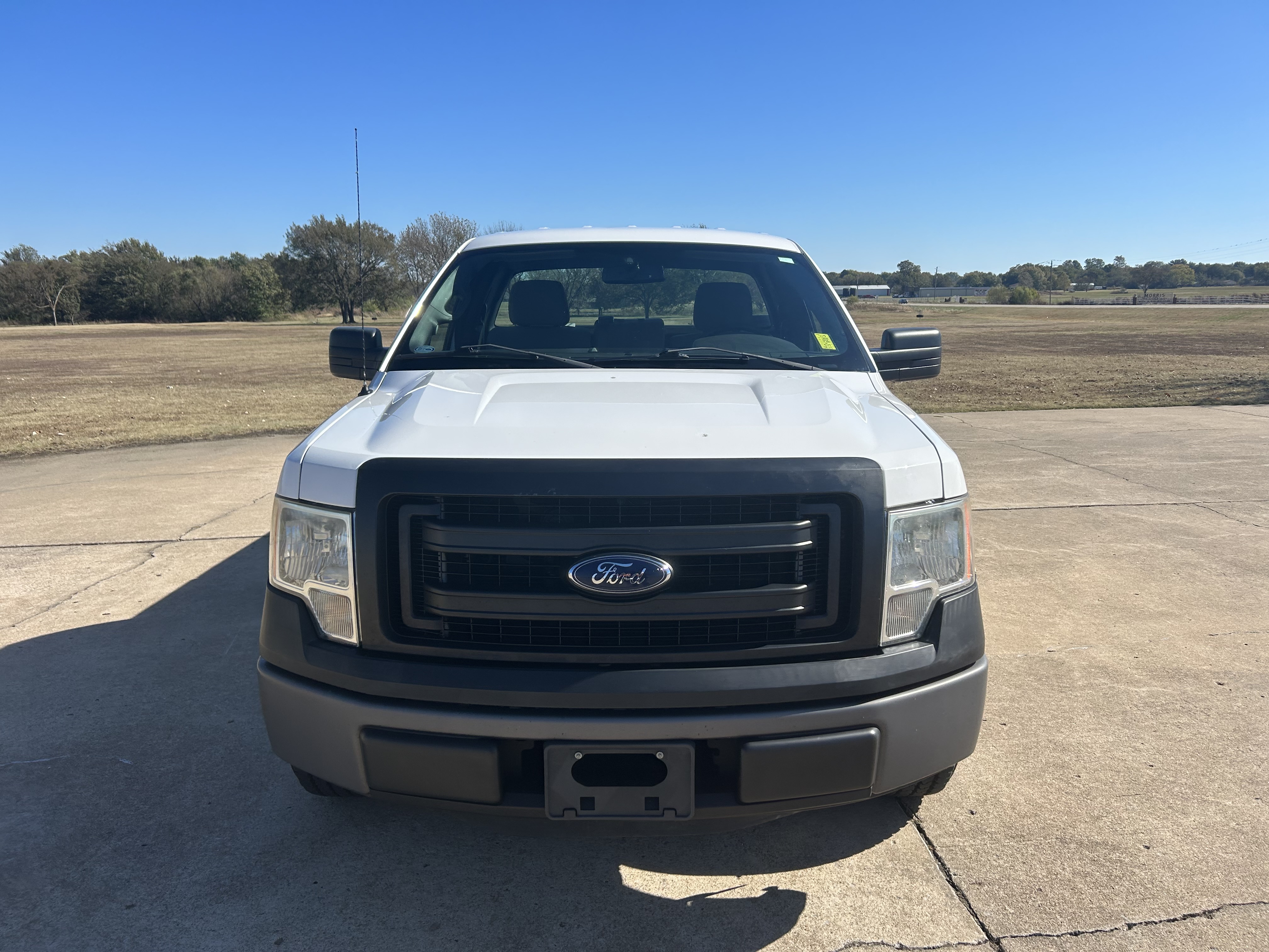 Used 2014 Ford F150 2WD Regular Cab image 2