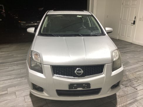 Used 2012 Nissan Sentra SR image 1