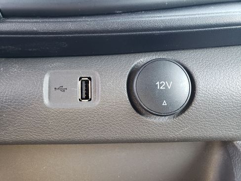 Used 2024 Ford Transit 250 image 18