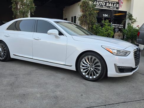 Used 2018 Genesis G90 5.0 Ultimate image 3