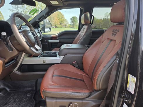 Used 2019 Ford F450 King Ranch image 14
