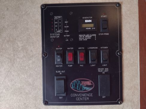 Used 2011 Ford E-450 and Econoline 450 image 59