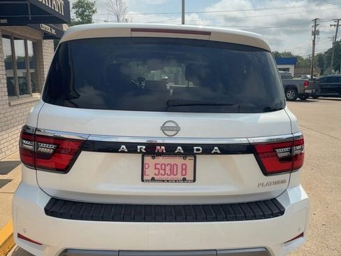 Used 2024 Nissan Armada Platinum image 5