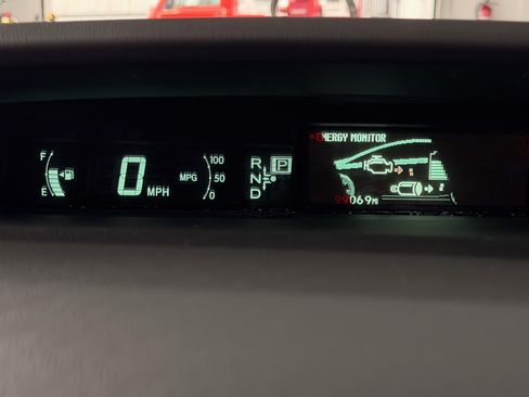 Used 2011 Toyota Prius Two image 10