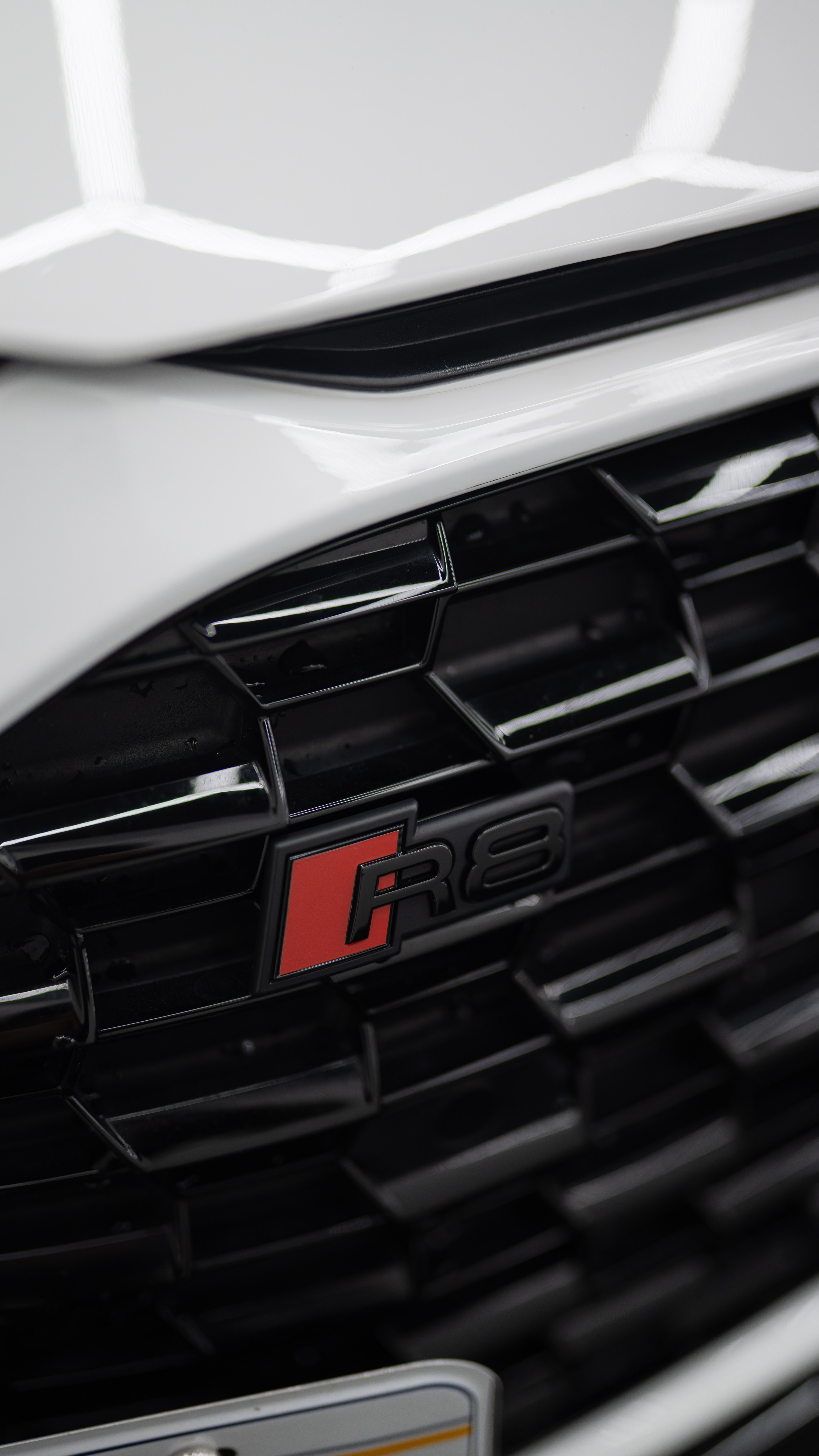 Used 2023 Audi R8 V10 performance Coupe RWD image 7
