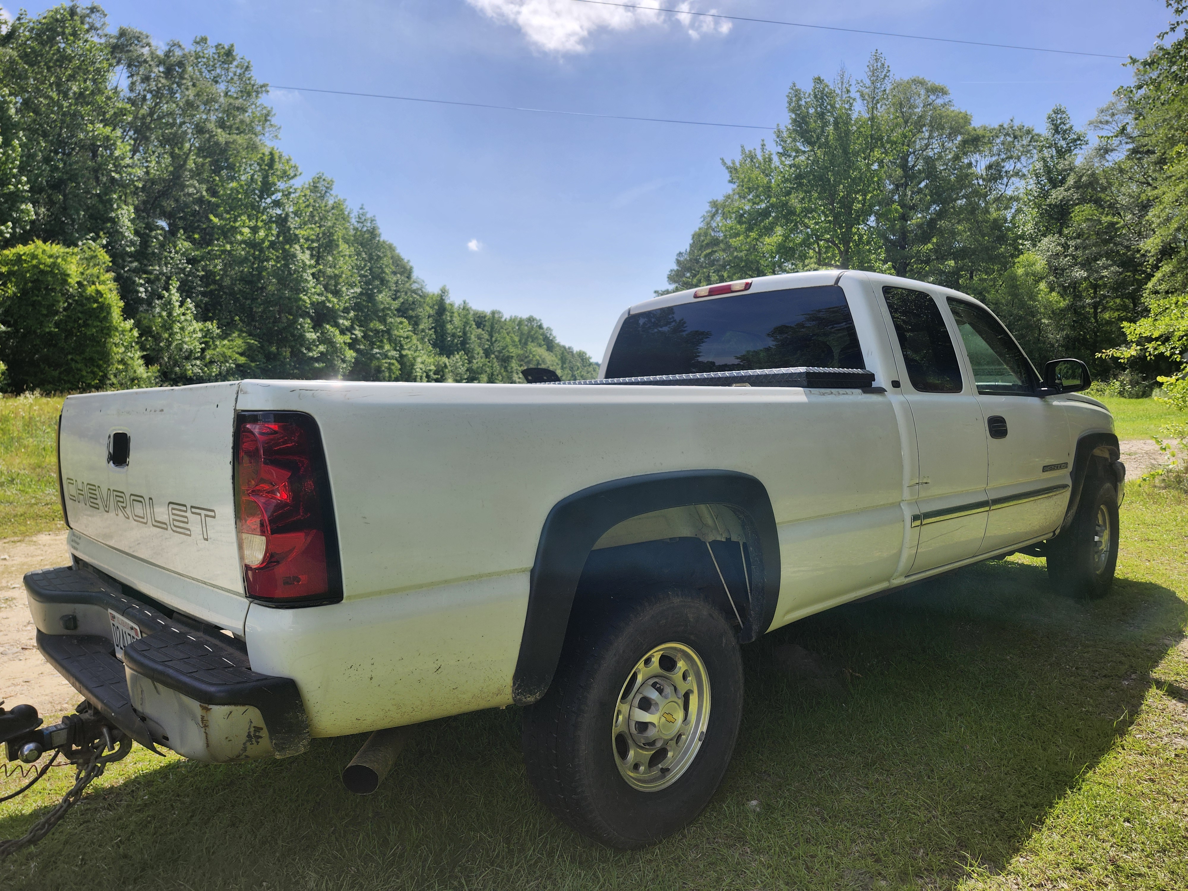 Used 2002 GMC Sierra 2500 SLT RWD image 1