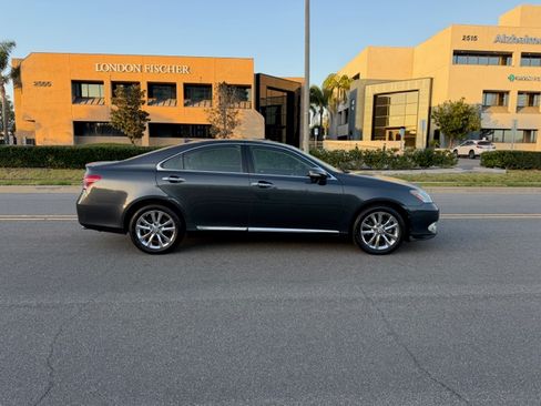 Used 2011 Lexus ES 350 image 6