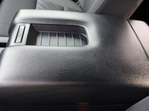 Used 2020 Toyota Tundra SR5 image 34