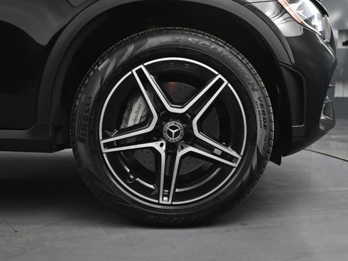 Used 2020 Mercedes-Benz GLC 300 image 17
