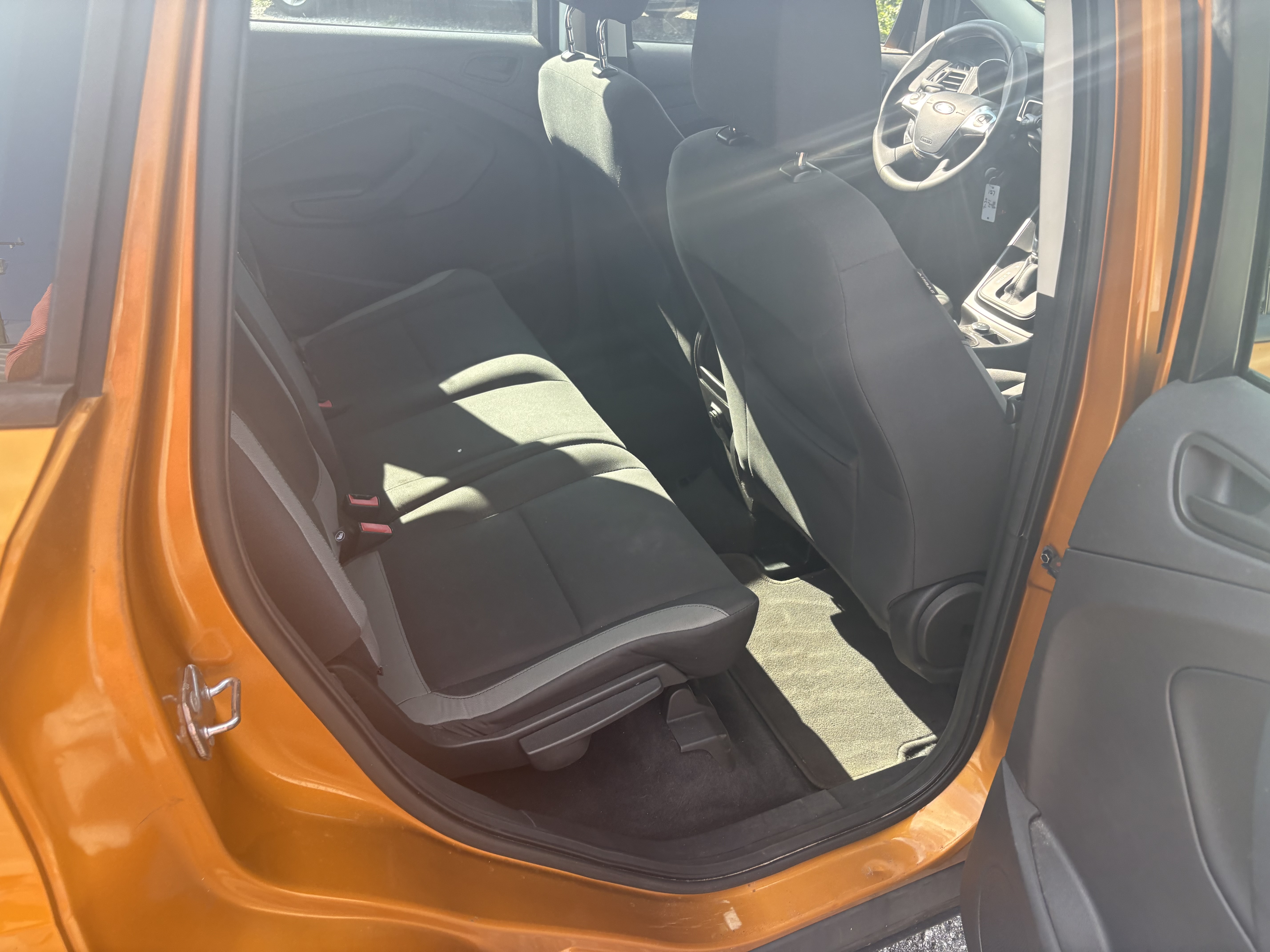 Used 2016 Ford Escape FWD S image 8