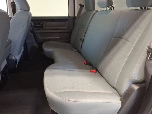 Used 2015 RAM 1500 Express AWD/4WD image 17