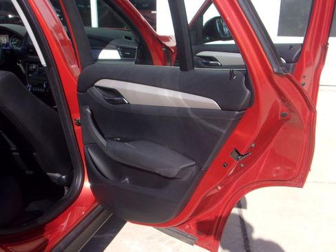 Used 2014 BMW X1 xDrive28i image 32