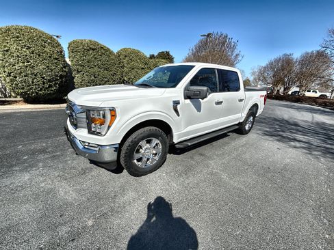 Used 2022 Ford F150 XLT image 2