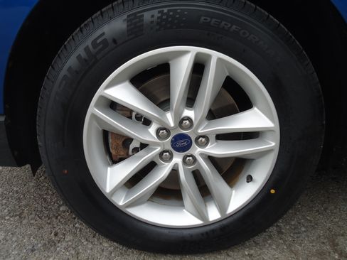 Used 2018 Ford Edge AWD SEL image 20