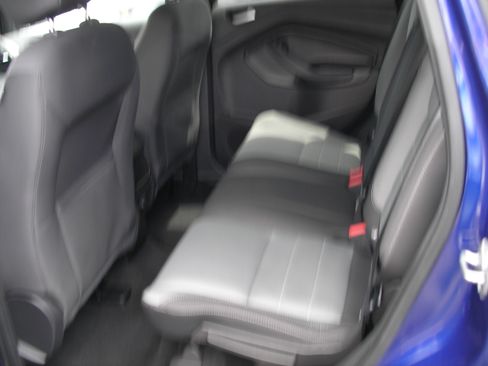 Used 2016 Ford Escape SE image 6