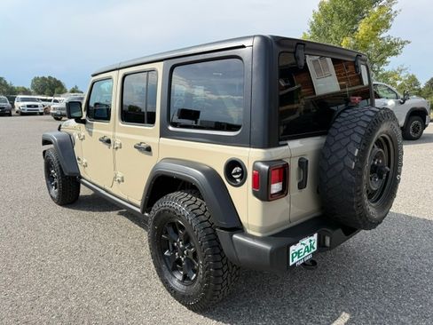 Used 2022 Jeep Wrangler 4WD Unlimited Sport image 3