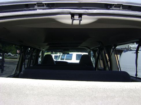 Used 2001 Chevrolet Express 3500 LS image 11