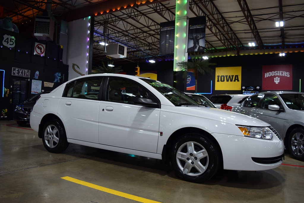 Used 2006 Saturn ION Level 2 Sedan FWD image 13