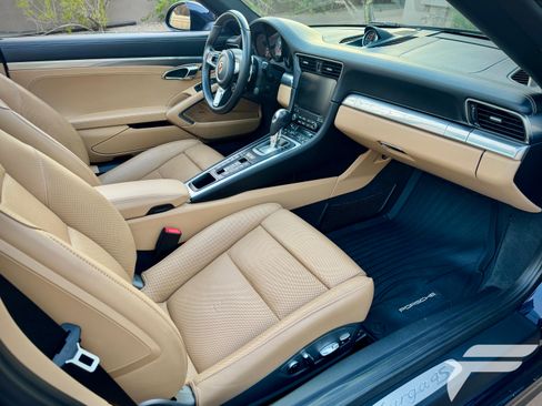 Used 2019 Porsche 911 Targa 4S image 67