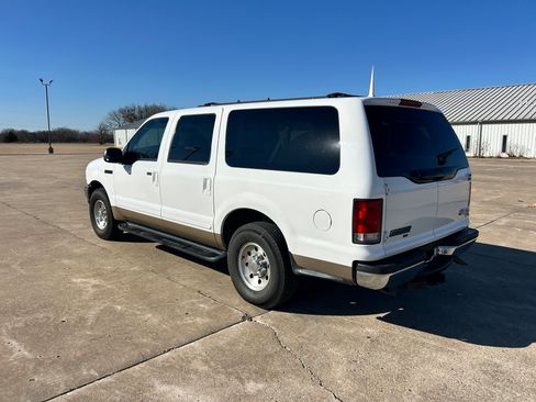 Used 2000 Ford Excursion XLT image 7