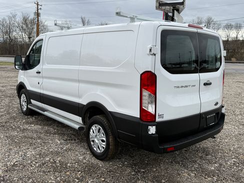Used 2024 Ford Transit 250 image 7