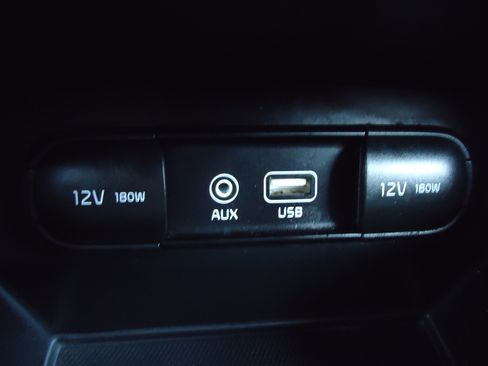 Used 2019 Kia Sorento LX image 18