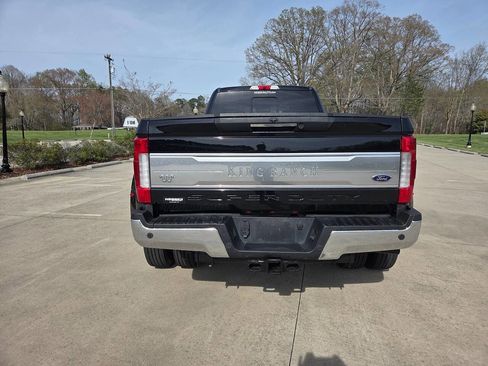 Used 2019 Ford F450 King Ranch image 9
