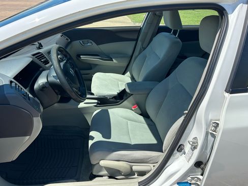 Used 2012 Honda Civic Natural Gas image 9