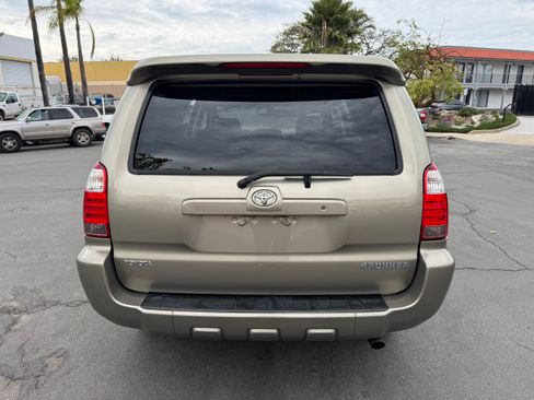 Used 2007 Toyota 4Runner Limited image 7