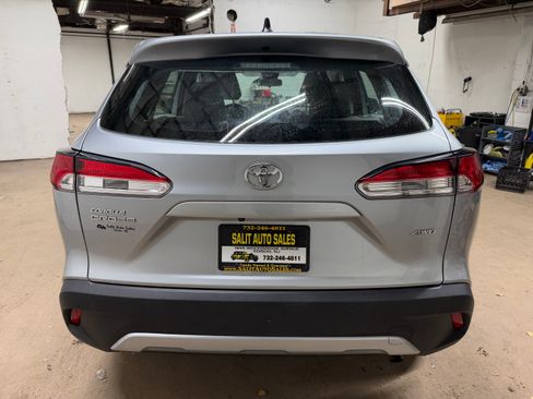 Used 2022 Toyota Corolla Cross L image 27