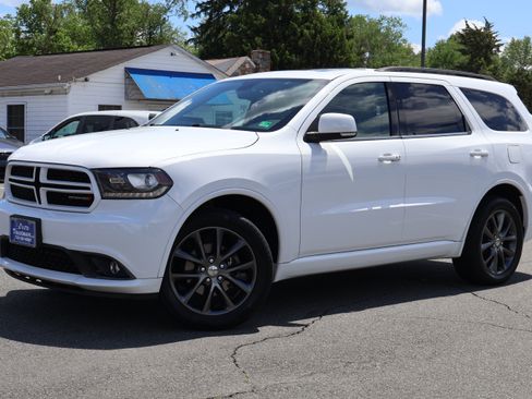 Used 2018 Dodge Durango GT image 2