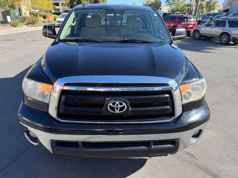 Used 2011 Toyota Tundra 4x4 Double Cab w/ SR5 & TRD image 18