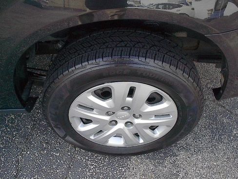 Used 2016 Dodge Grand Caravan SE image 21