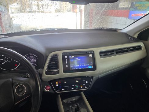 Used 2016 Honda HR-V EX-L image 24