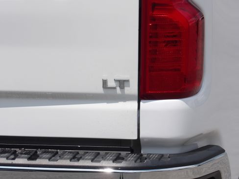 Used 2025 Chevrolet Silverado 2500 4x4 Crew Cab LT image 16