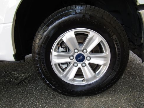 Used 2018 Ford F150 4x4 SuperCrew image 19