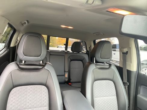 Used 2020 Chevrolet Colorado Z71 image 19