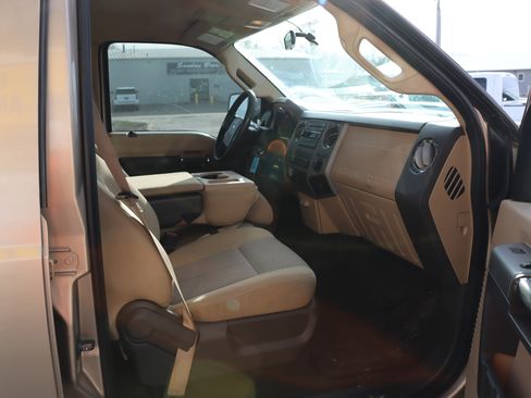 Used 2011 Ford F350 XLT image 13