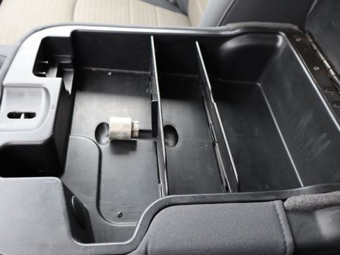 Used 2009 Dodge Ram 1500 Truck SLT image 27