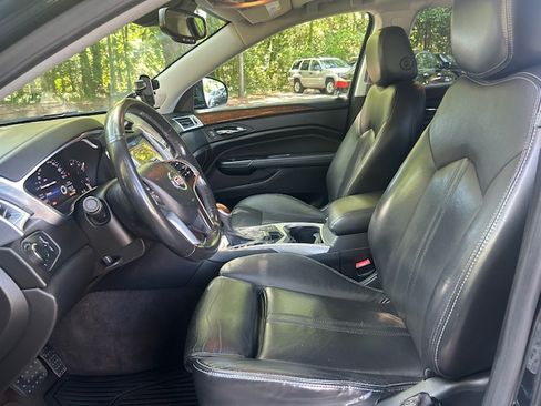 Used 2016 Cadillac SRX FWD Luxury image 21