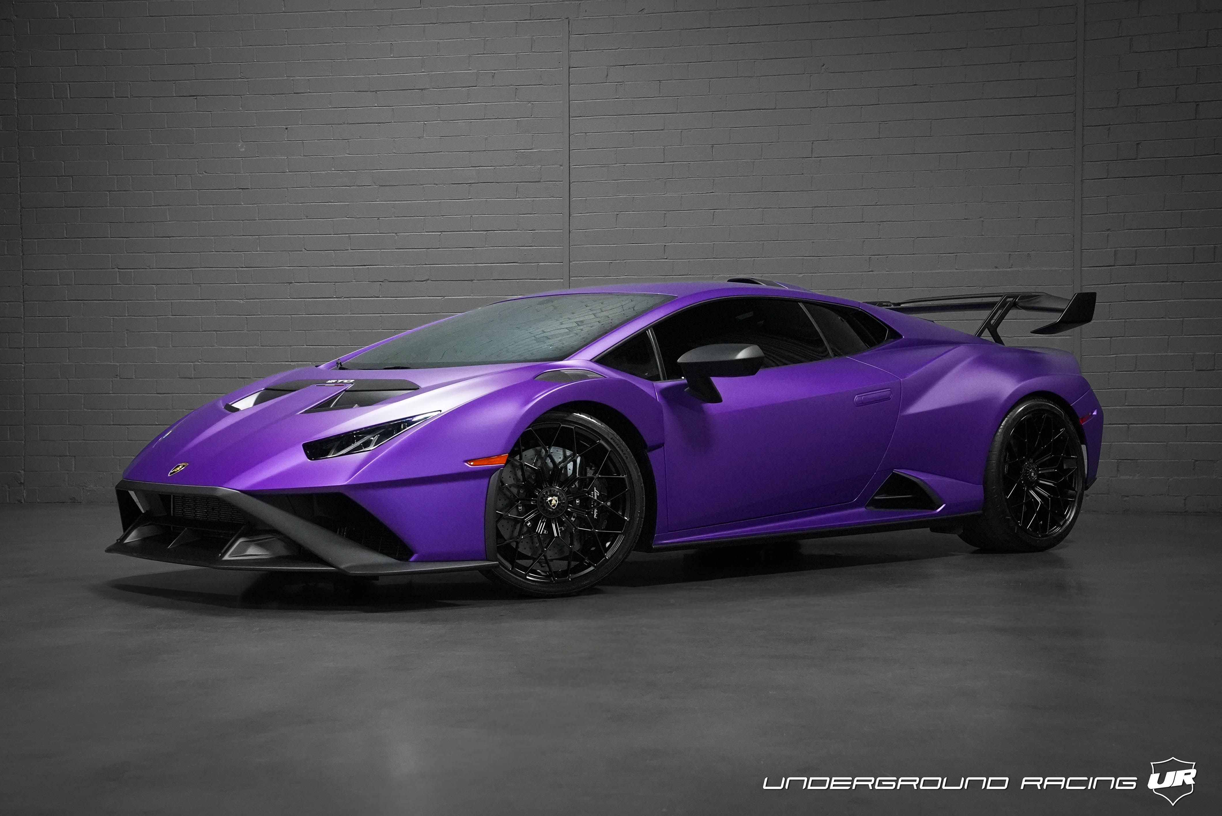 Used 2022 Lamborghini Huracan STO Coupe RWD image 2