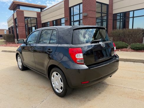 Used 2009 Scion xD image 7