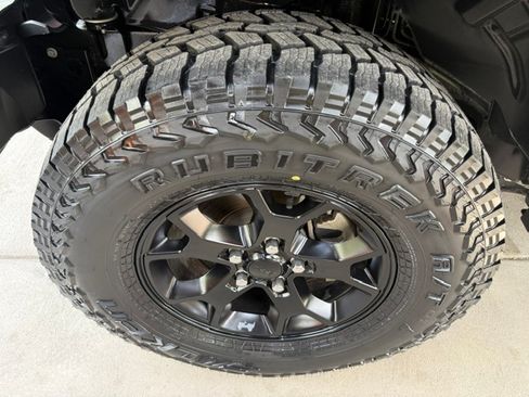 Used 2022 Jeep Wrangler 4WD Unlimited Sport image 22