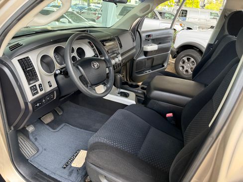 Used 2007 Toyota Tundra 4x4 CrewMax SR5 image 19