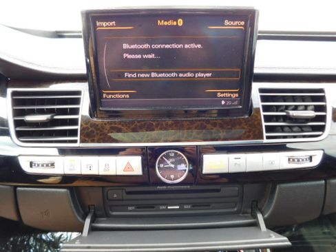 Used 2016 Audi A8 L 3.0T image 18